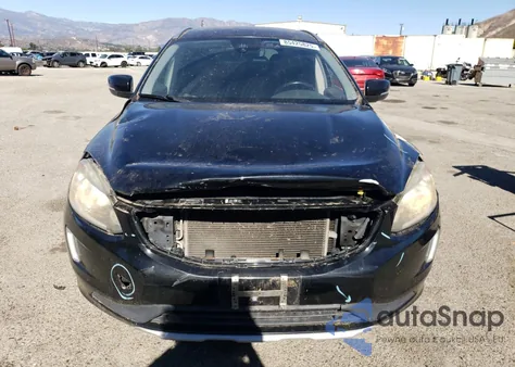 2015 Volvo Xc60 T6 Premier из США, поврежденный, VIN YV449MDK1F2723652